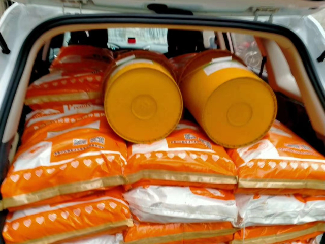 云南育肥牛牛預(yù)混料參考價(jià)格 成都英美爾農(nóng)牧科技供應(yīng)