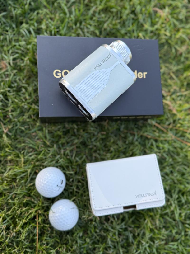 果嶺霸主誕生！V1測距儀：坡道秒懂，推桿穩(wěn)贏，新手變高手！