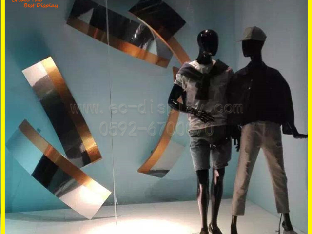 江蘇購買櫥窗展示廠家價格 誠信互利 廈門宜創(chuàng)展示制品供應(yīng)