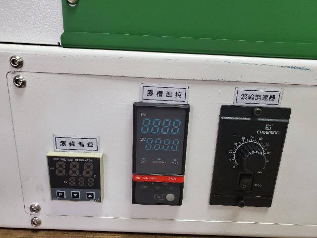 青海EVA熱熔膠機(jī)生產(chǎn)廠家 東莞市貿(mào)隆機(jī)械制造供應(yīng)