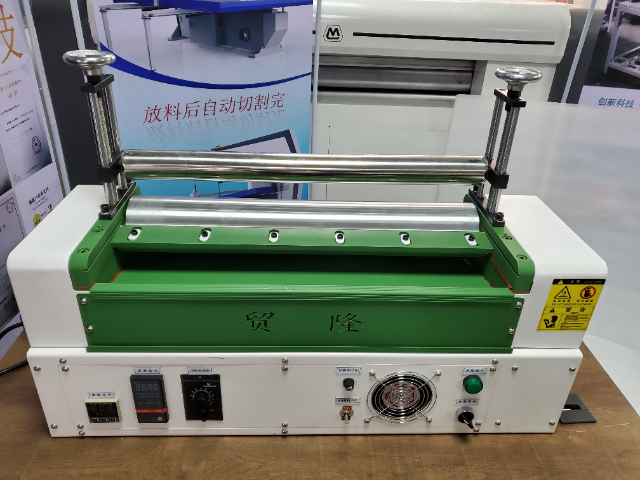 湖北EVA熱熔膠機公司 東莞市貿隆機械制造供應;