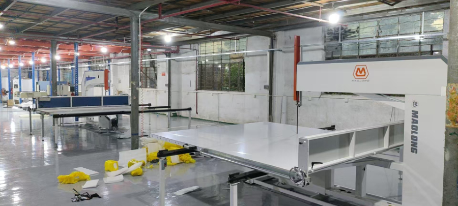 貿(mào)隆EPS切割機(jī)代理 東莞市貿(mào)隆機(jī)械制造供應(yīng)