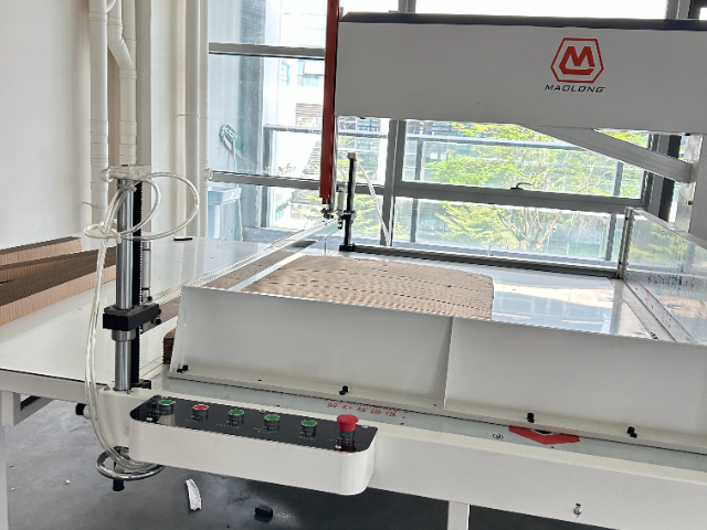 浙江汽車密封材料切割機市場價 東莞市貿(mào)隆機械制造供應(yīng)