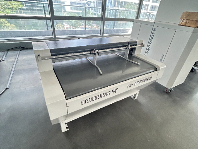 西藏U型擠塑板開槽機(jī)源頭工廠 東莞市貿(mào)隆機(jī)械制造供應(yīng)