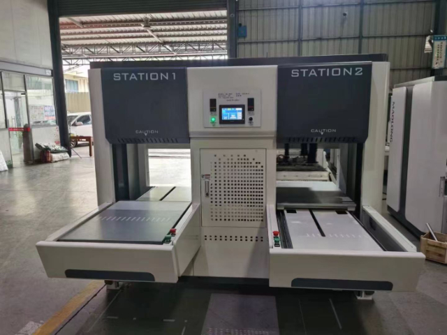 青海雙工位EPS粘合機價格 東莞市貿(mào)隆機械制造供應