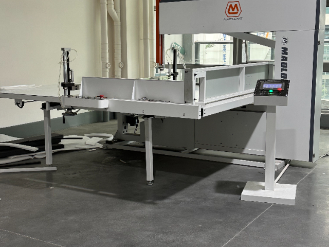 四川海綿加工設備源頭工廠 東莞市貿隆機械制造供應