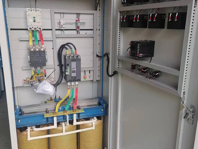 云南節(jié)能控制柜聯(lián)系方式 宜興鵬鷹變壓器供應(yīng)