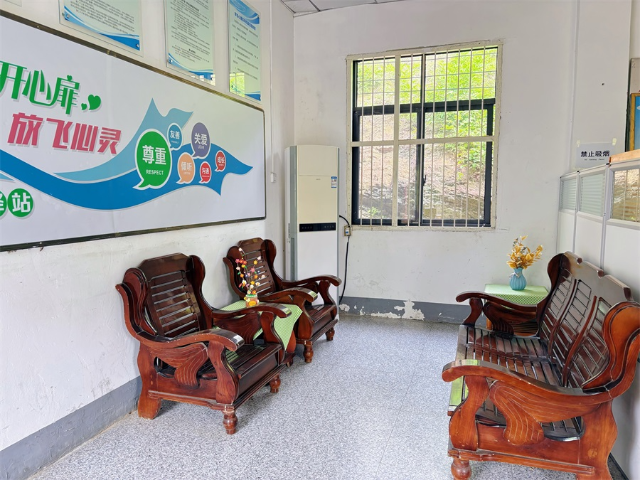 天門(mén)市未成年撒謊成性 赤壁市三國(guó)青少年成長(zhǎng)學(xué)校供應(yīng)