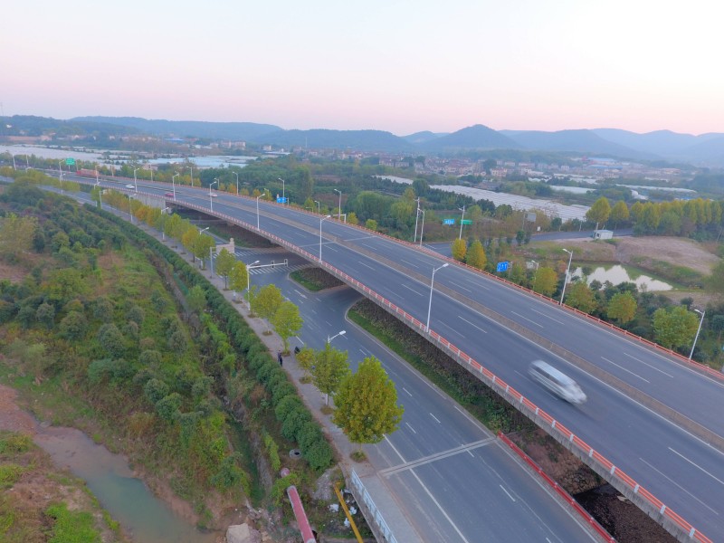 S122省道南京段改擴(kuò)建工程