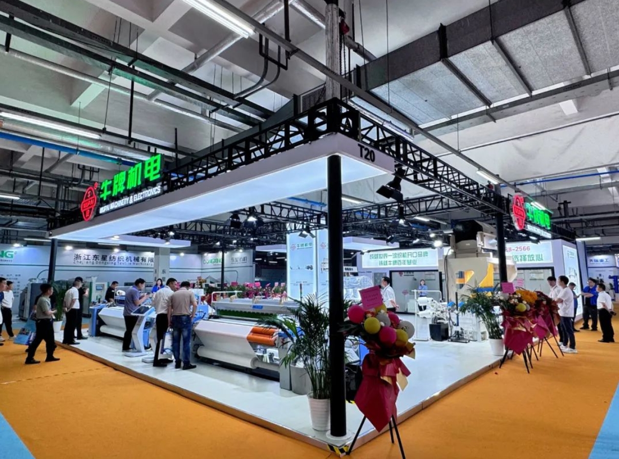 牛牌機電噴氣開口裝置首秀盛澤紡機展