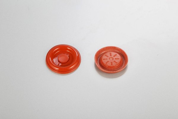 發(fā)動(dòng)機(jī)油氣分離器隔膜