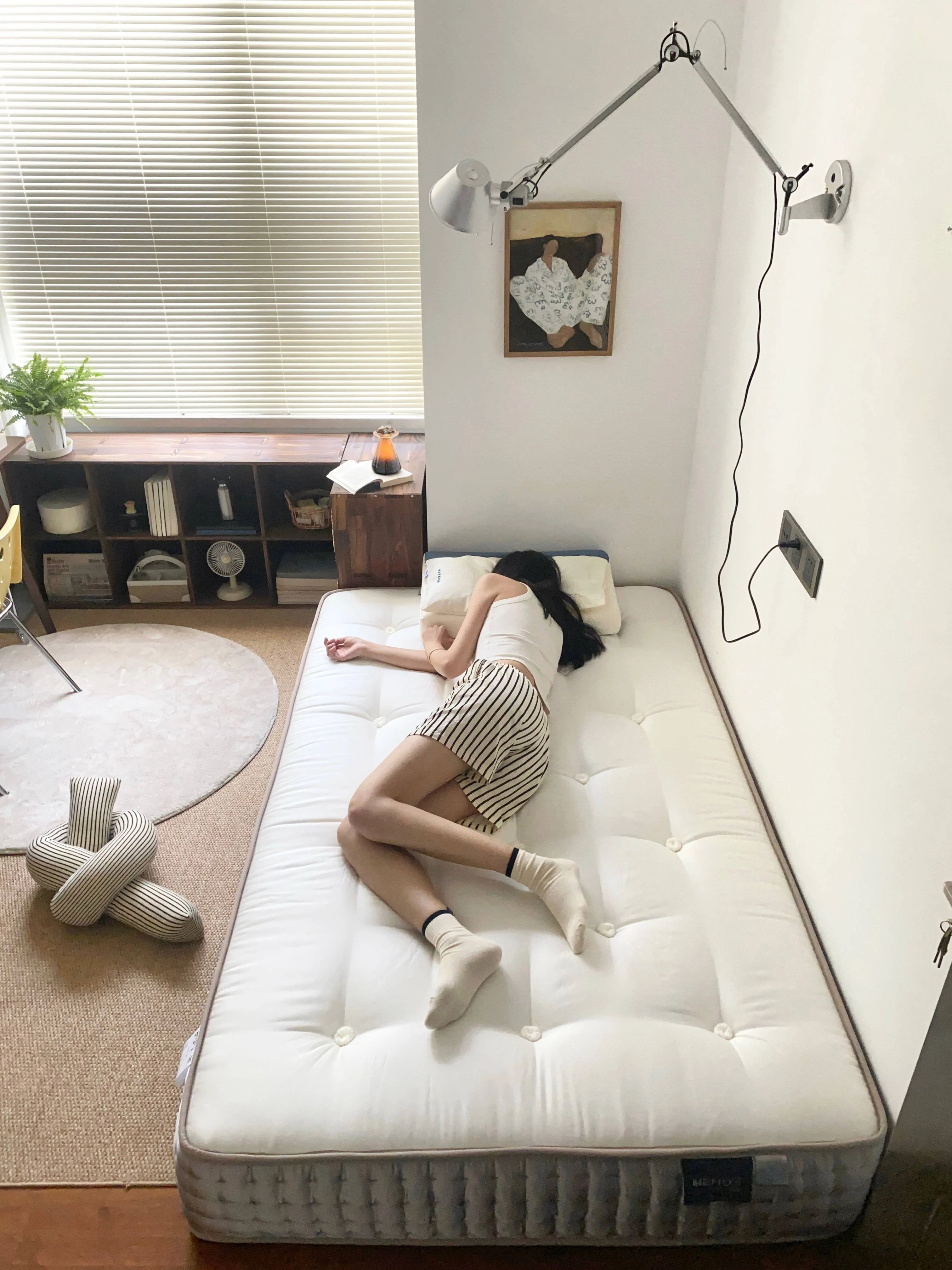 9㎡的小房間布置——美夢思小金墊床墊