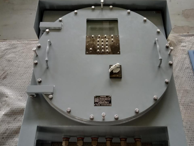 福建吸顶式防爆配电箱,防爆配电箱