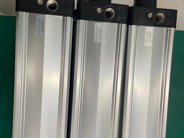 輕型標(biāo)準(zhǔn)氣缸廠家直銷 歡迎來電 深圳市新鑫氣動器材供應(yīng)
