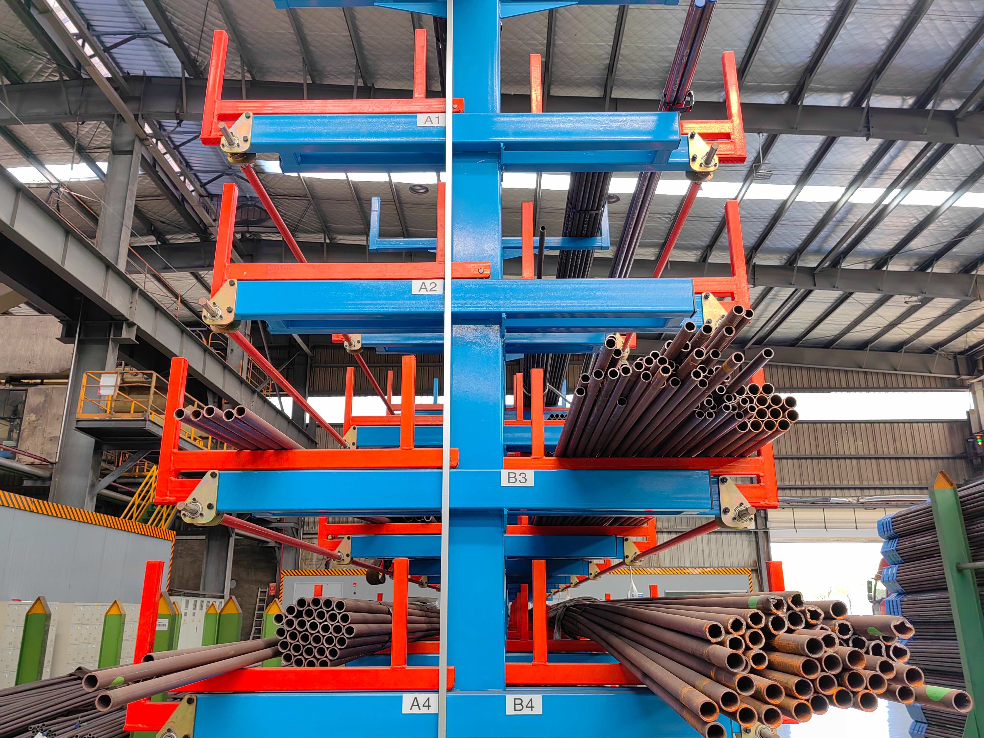 自動(dòng)伸縮懸臂貨架