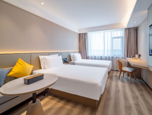 智能客控降低損耗，加盟酒店運維省