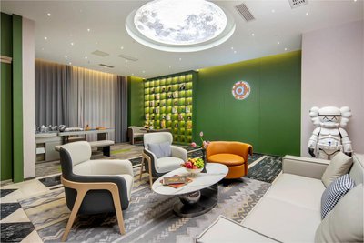 技術(shù)賦能降本增效 AI住未來系統(tǒng)提升酒店效益