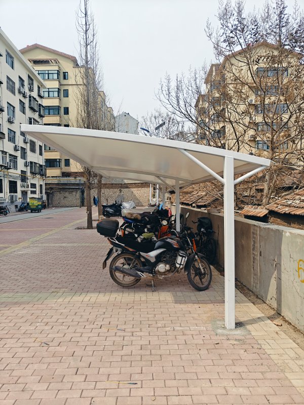 膜結(jié)構(gòu)電動(dòng)自行車棚