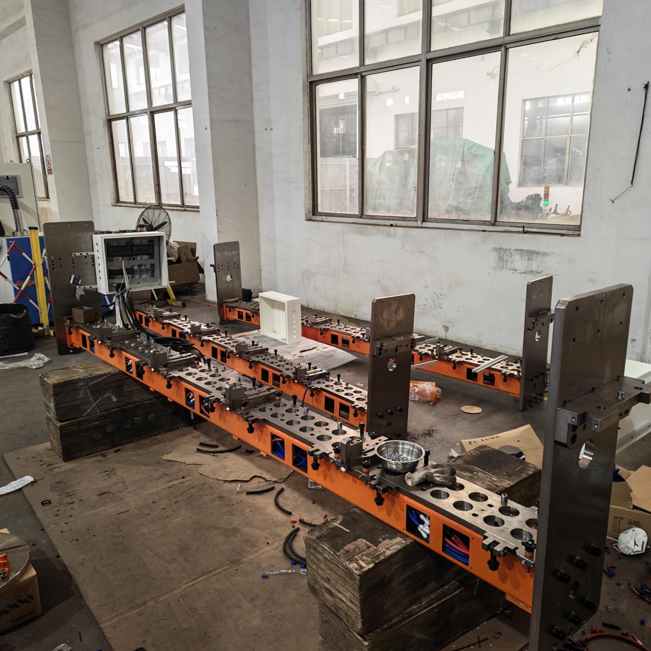 Robotic Welding Cells