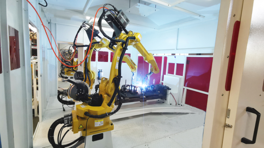 上海點(diǎn)焊焊接機(jī)器人功效 來(lái)電咨詢(xún) 上海圖靈智造機(jī)器人股份供應(yīng);