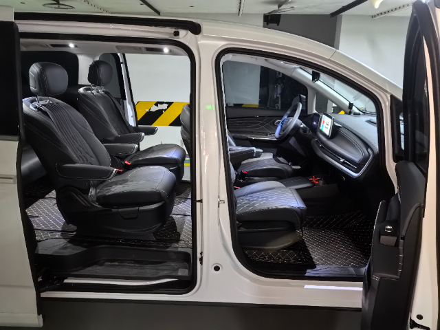 成都接送機(jī)接送一手資源 四川明陽(yáng)悅行商務(wù)服務(wù)供應(yīng);