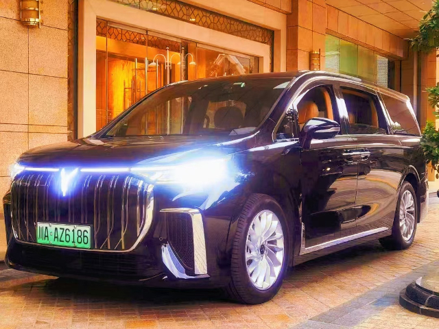 成都定制包車服務(wù)自由行 四川明陽悅行商務(wù)服務(wù)供應(yīng);