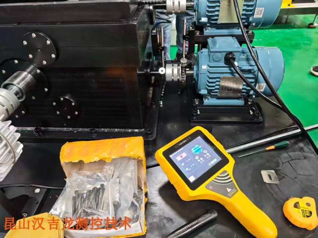 国内无线激光对中仪操作步骤