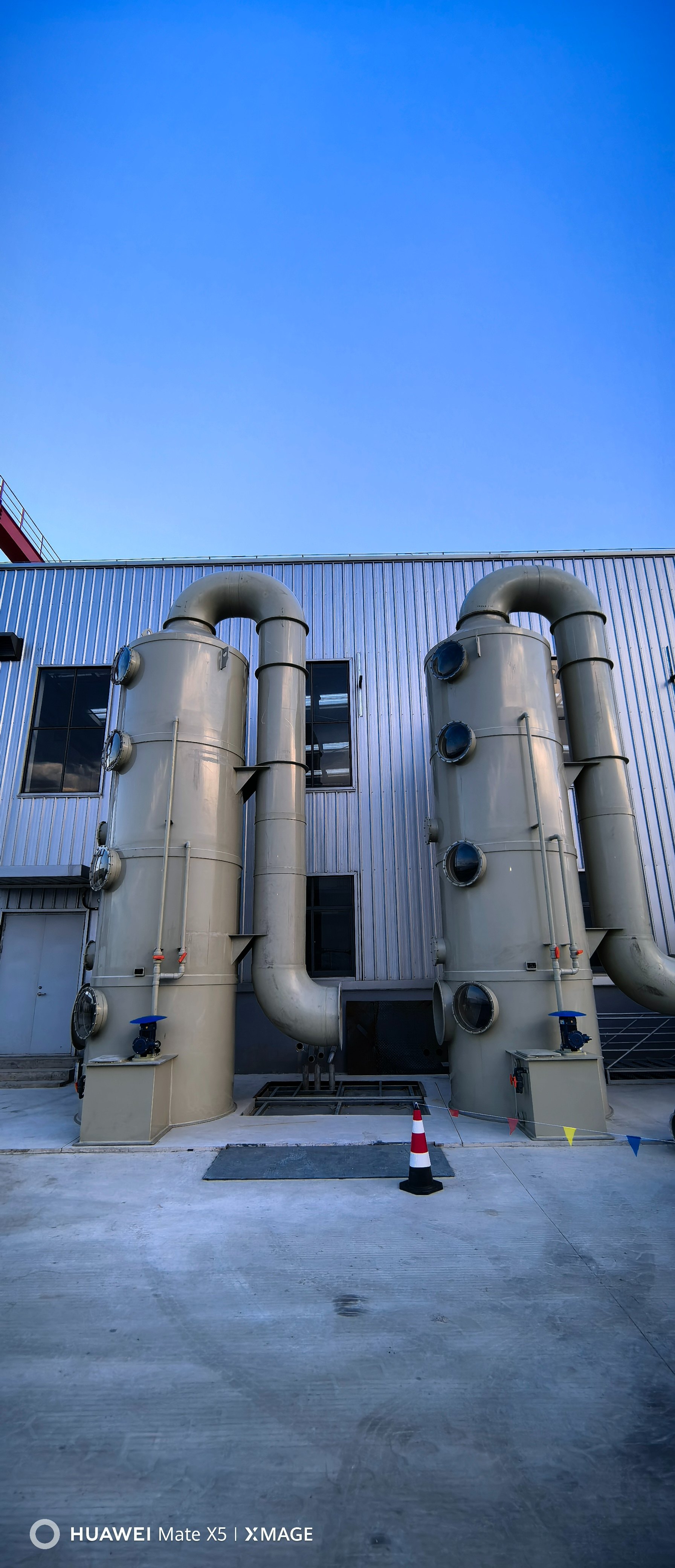 上海均誼環(huán)保成功完成嘉興獨山港危化品倉庫廢氣處理設備安裝項目