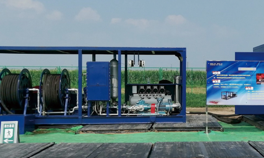 流體輸送設(shè)備采用西通物聯(lián)集中供油系統(tǒng)