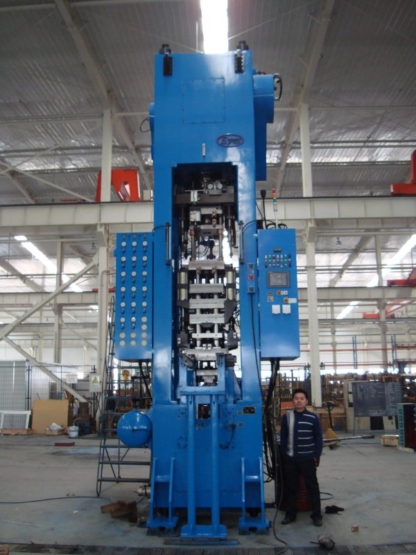 EPM-C系列全自動(dòng)機(jī)械式干粉壓機(jī)
