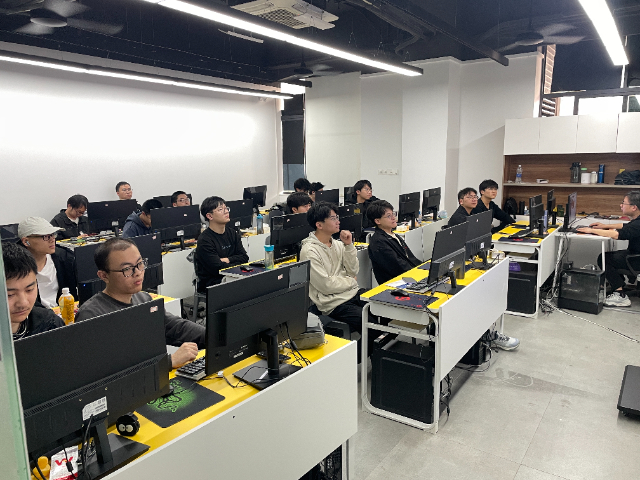 增城區(qū)附近汽車設(shè)計學(xué)校 廣州市研程科技供應(yīng)
