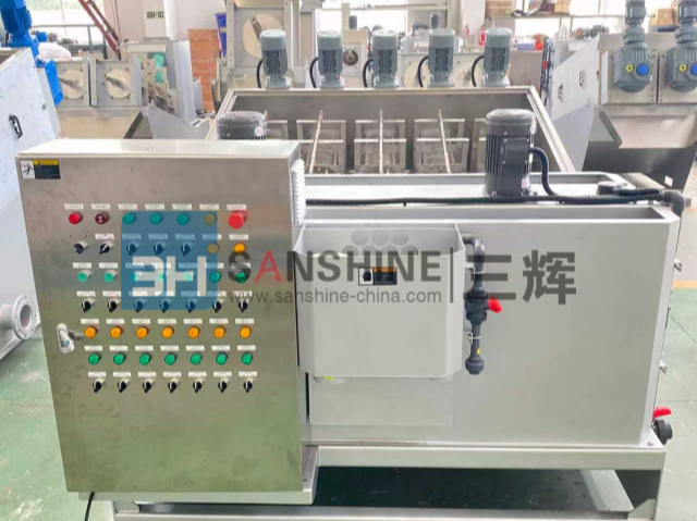 上海疊螺機(jī)定購(gòu) 歡迎來(lái)電 無(wú)錫三輝環(huán)保裝備供應(yīng)