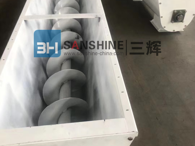 江蘇有軸螺旋輸送機(jī)定制 歡迎咨詢(xún) 無(wú)錫三輝環(huán)保裝備供應(yīng)