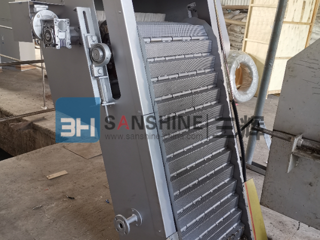 河北固液分離格柵機(jī)批發(fā) 推薦咨詢 無(wú)錫三輝環(huán)保裝備供應(yīng)