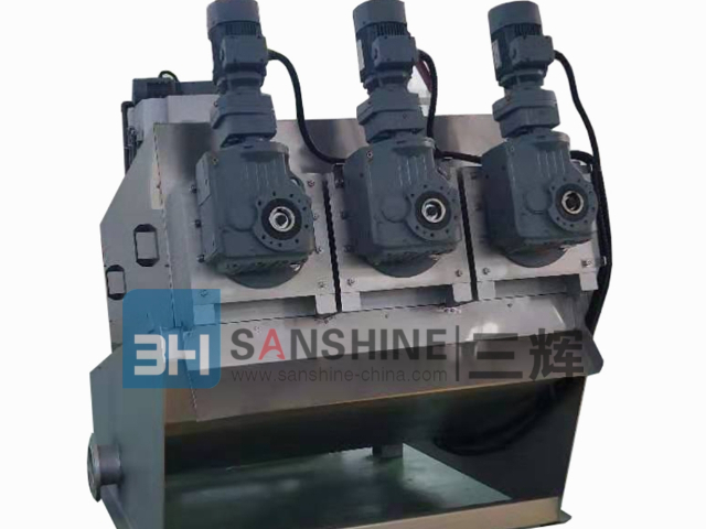 湖北化工廢水疊螺機(jī)廠家 歡迎來電 無錫三輝環(huán)保裝備供應(yīng)