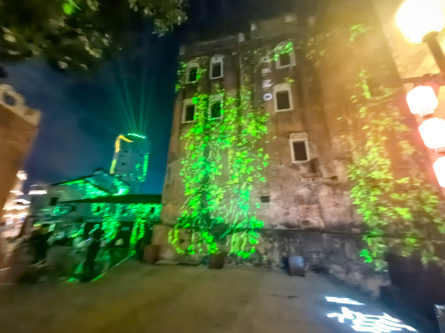 3D投影機(jī)生產(chǎn)廠家 舞美投影 深圳科視光影智能技術(shù)供應(yīng)