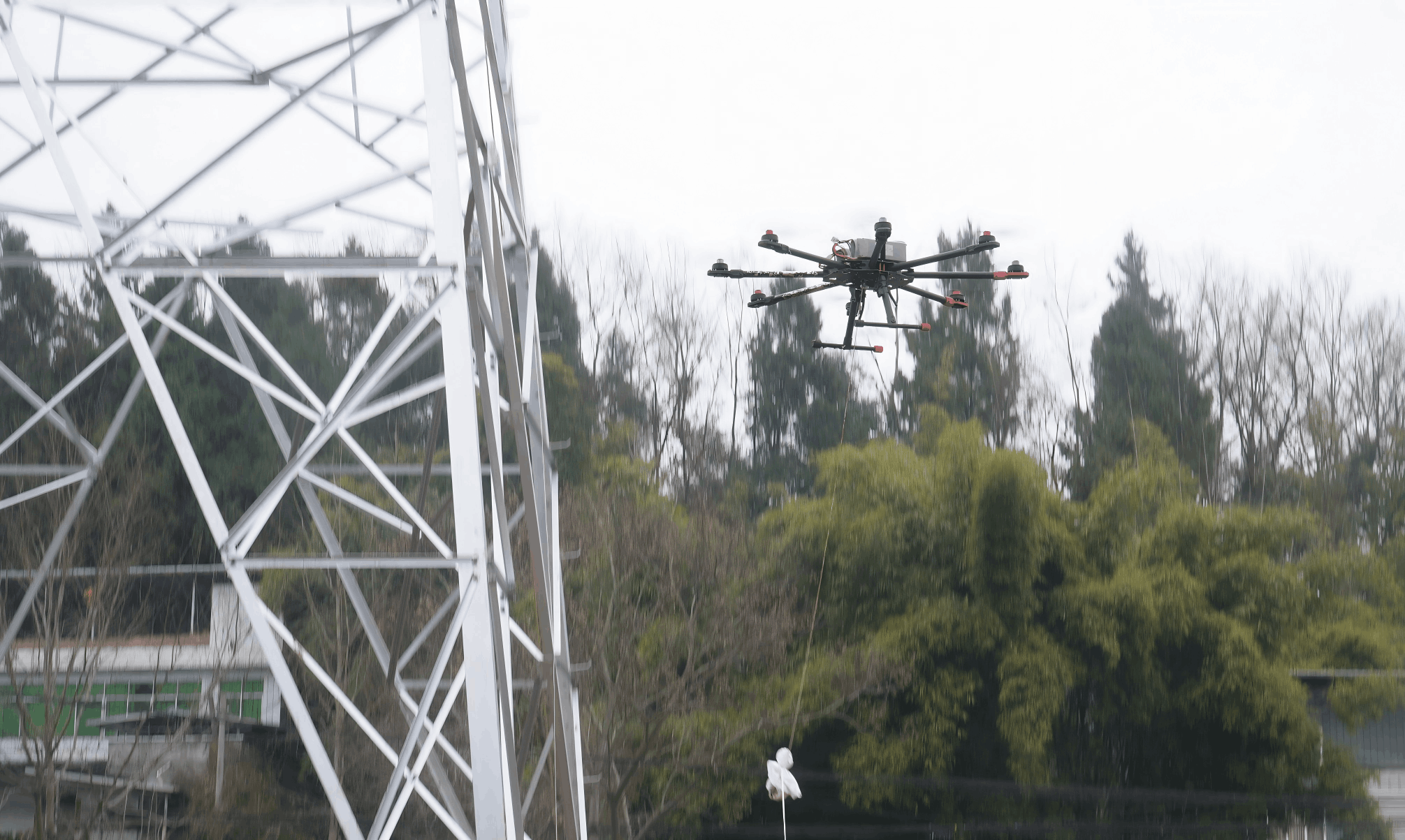 电力架线遇难题？庆军电力架线无人机来破局！