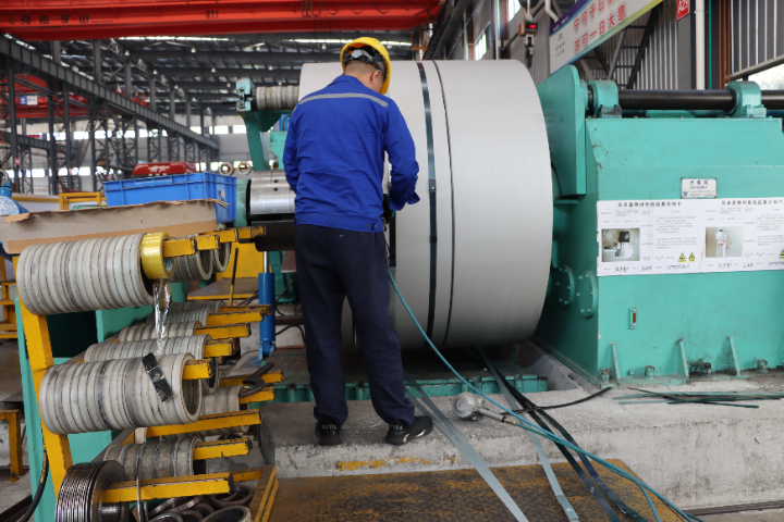 國產(chǎn)不銹鋼折流板代理價(jià)格 信息推薦 無錫華正不銹鋼供應(yīng)