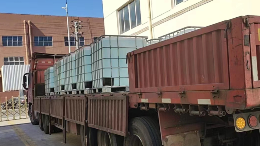 湖北蒸餾水廠家批發(fā)價(jià)格 貼心服務(wù) 蘇州威立特環(huán)?？萍脊?yīng)