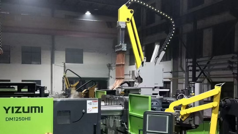 扬州节能伺服喷雾机生产厂家