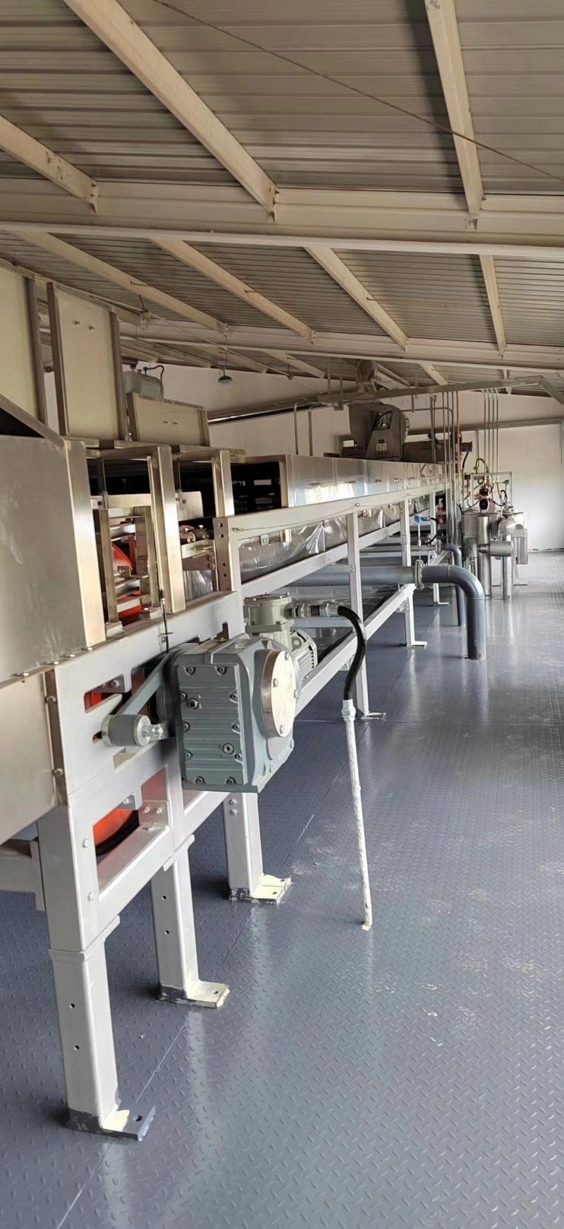 Sulfur granulator