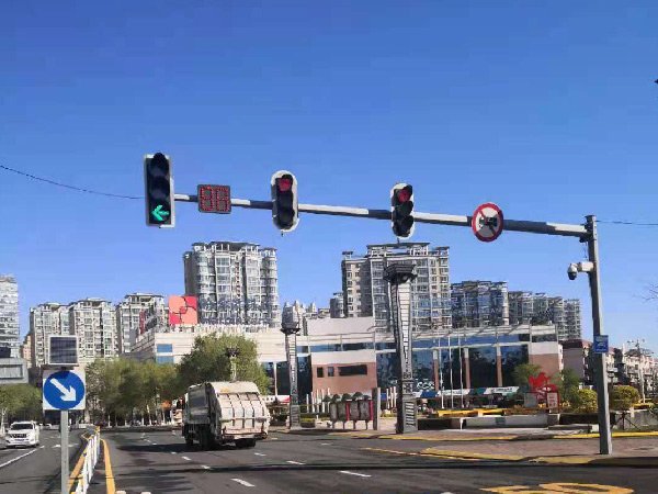 機(jī)動車信號燈