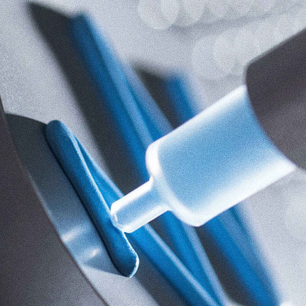 膠水處理中的真空灌膠技術創(chuàng)新