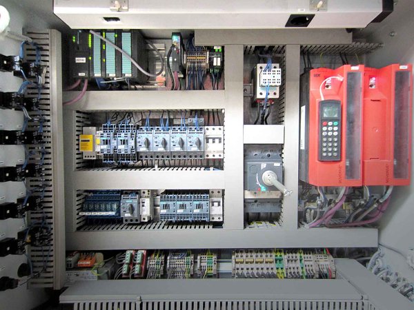 COMPACT 373x