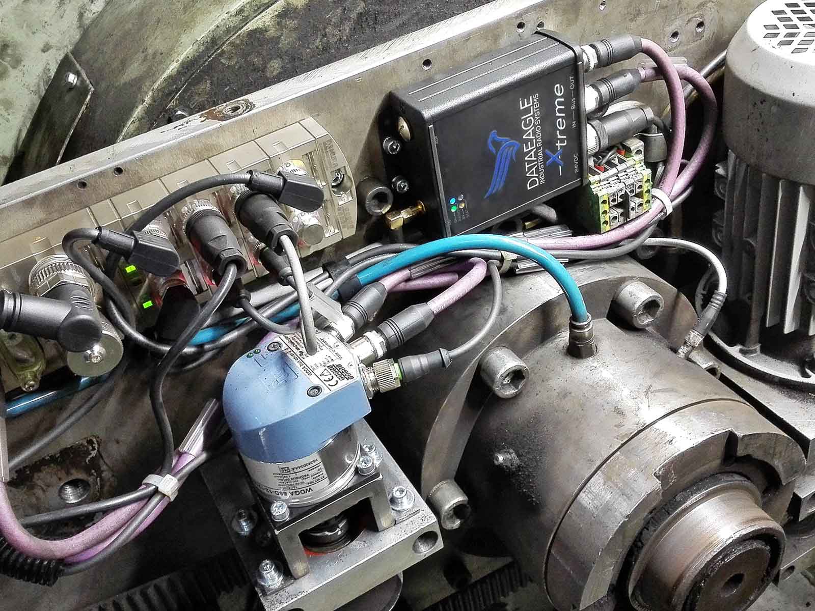 COMPACT 373x