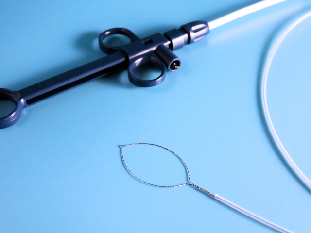 一次性使用的内镜呼吸电圈套器的用法