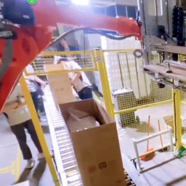 機器人自動套紙箱的基本介紹