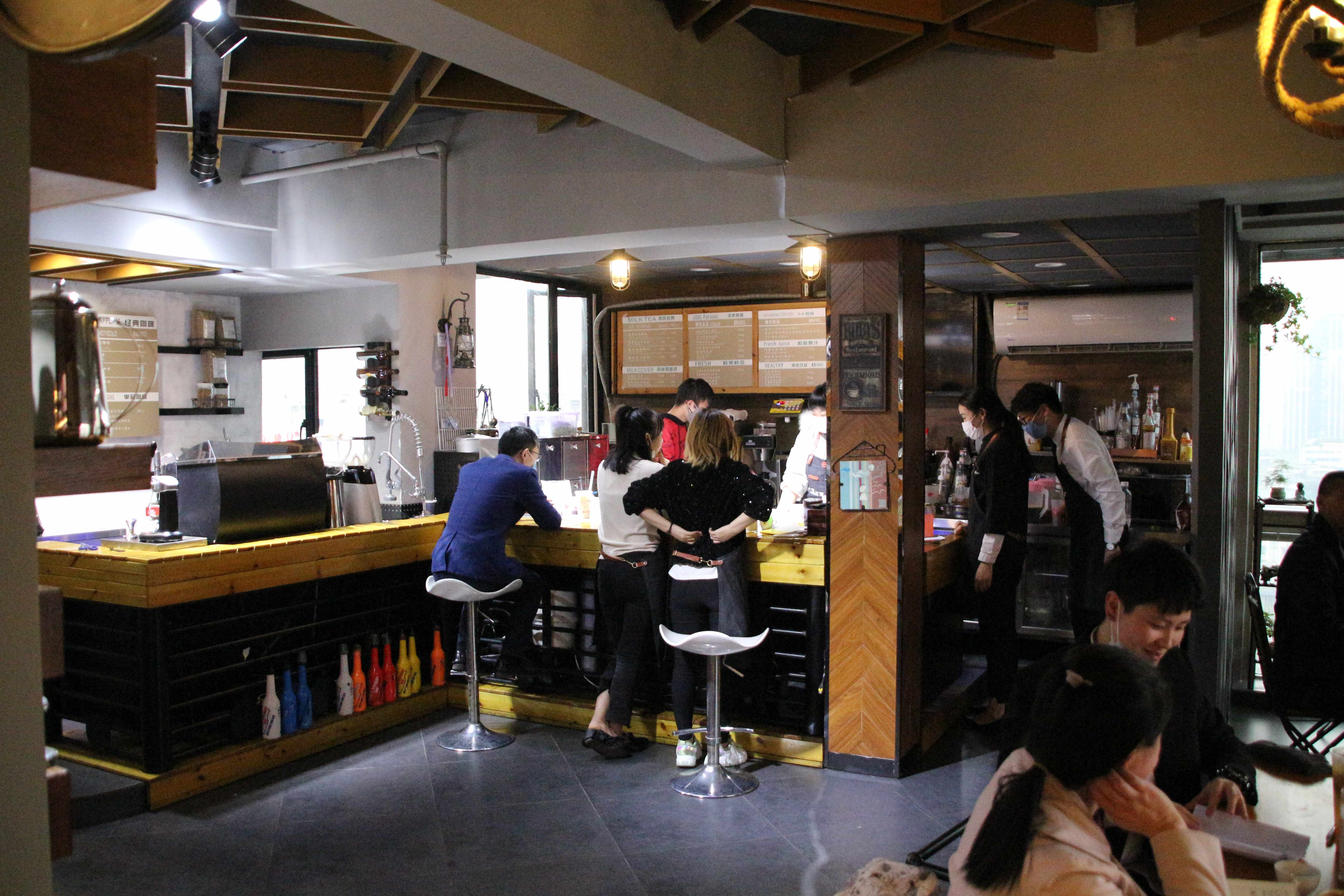 開特色奶茶店：六步實施指南