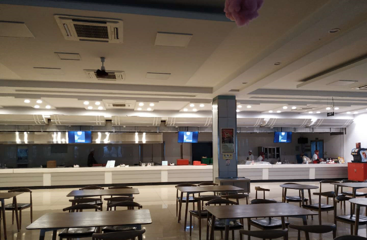 貴港監(jiān)控廣告機供應商,廣告機