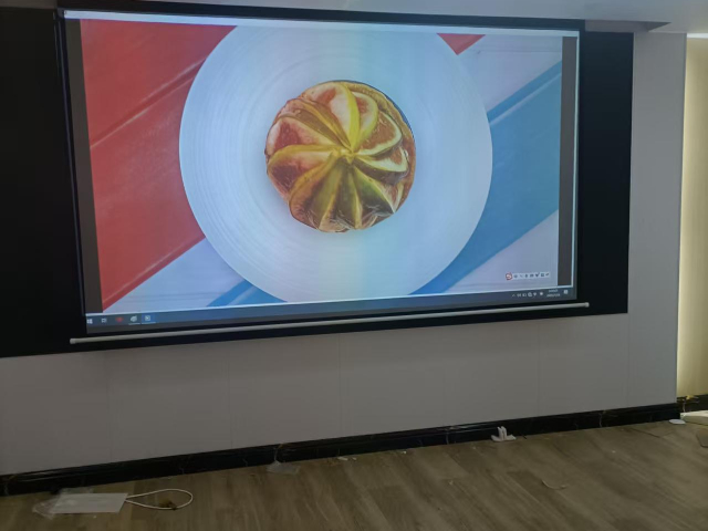 新型LED全彩拼接屏技術指導